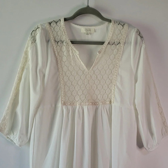 UMGEE Ivory Tunic Crochet Lace Detail 3/4 Length Sleeves Semi-Sheer Size Medium - Picture 2 of 13